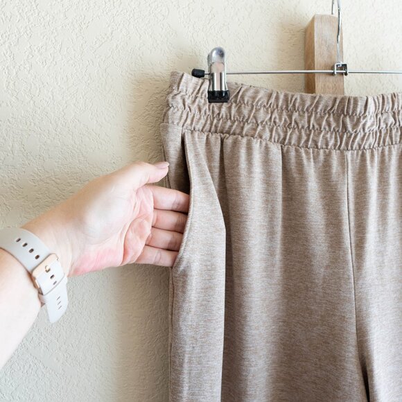 Gap Fit Pants Women SzL Heathered Tan Brush Tech Jersey Straight Leg Normcore - Picture 6 of 8